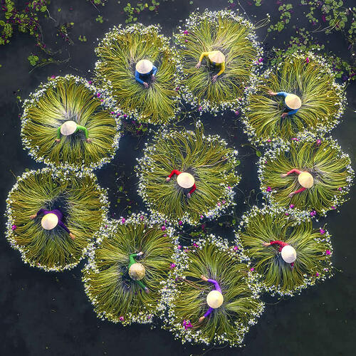people-from-a-drone-35-photography-awards-11